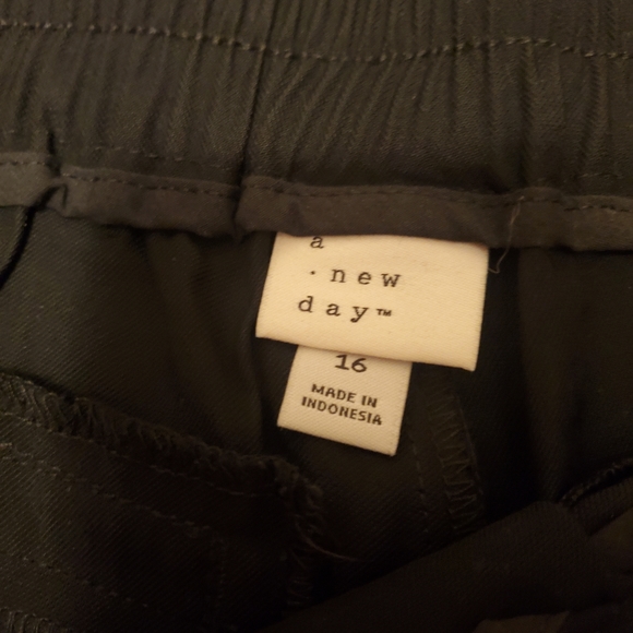 COPY - A New Day NWT black pants - Picture 4 of 4